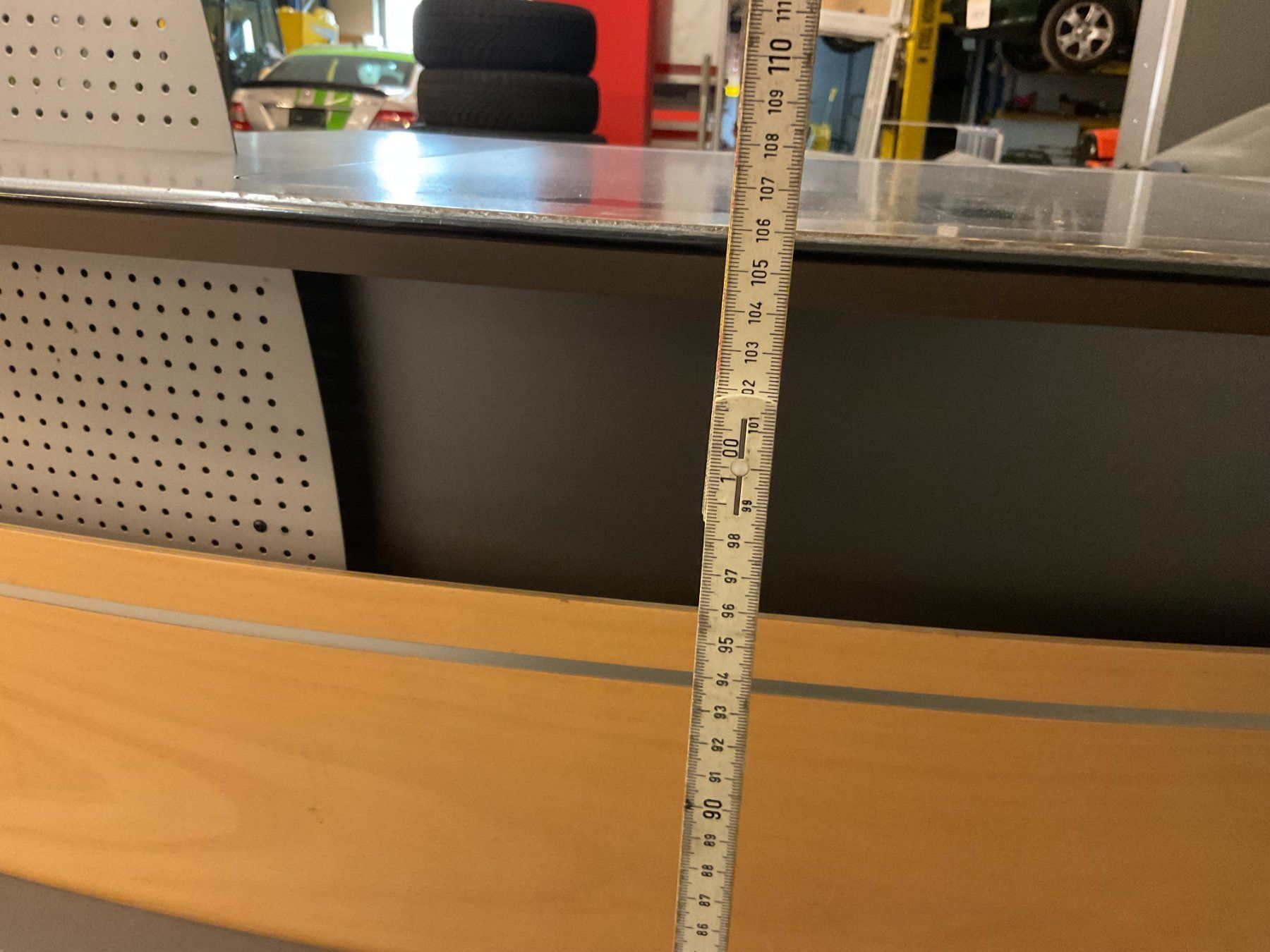 Allestimento di negozi e stand fieristici: Theke Büro Möbel Empfang – Usato da Oberentfelden venduto da schruber75 3