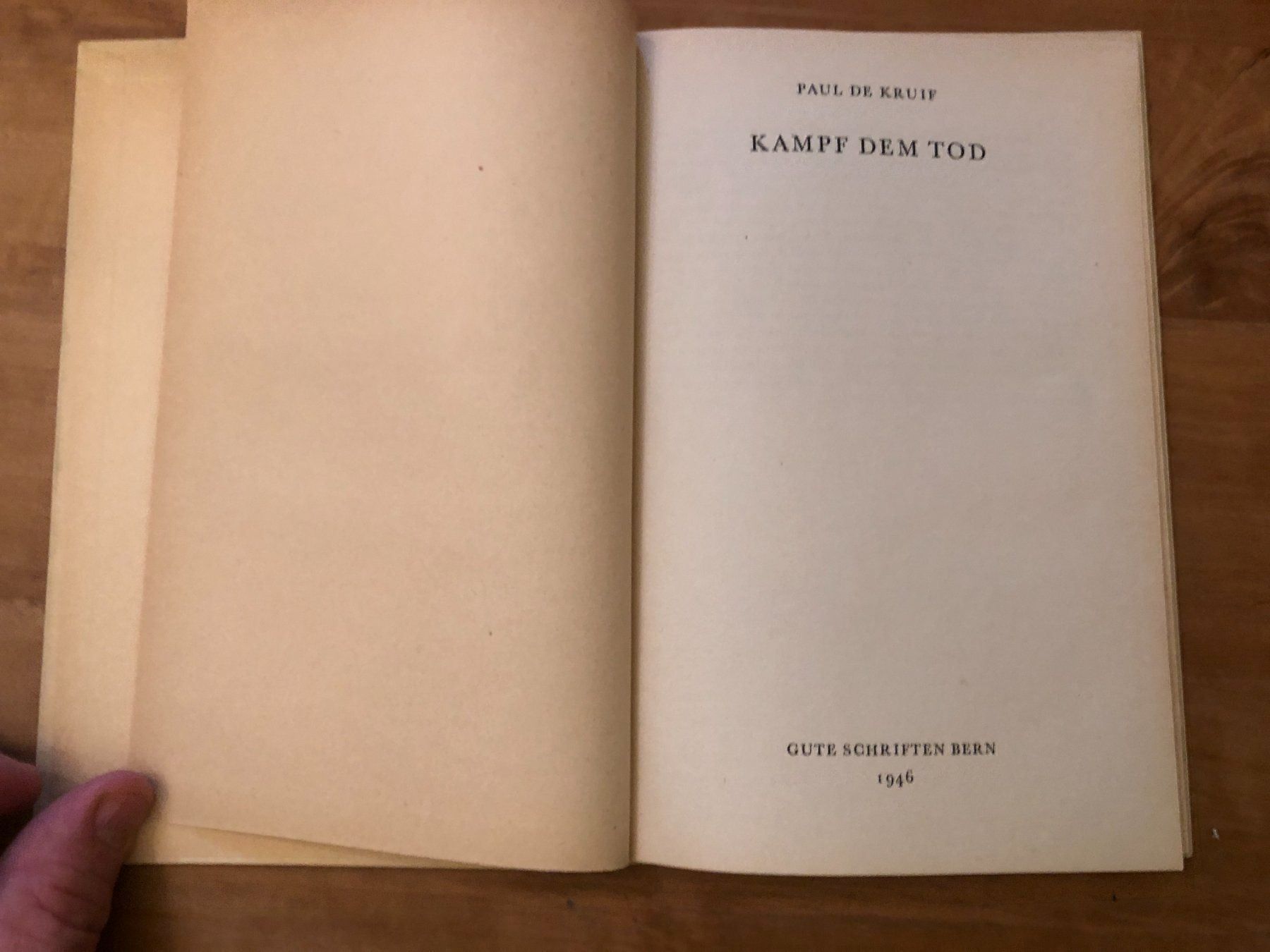 Libri: Paul de Kruif: Kampf dem Tod – Usato da Zürich venduto da allp 1