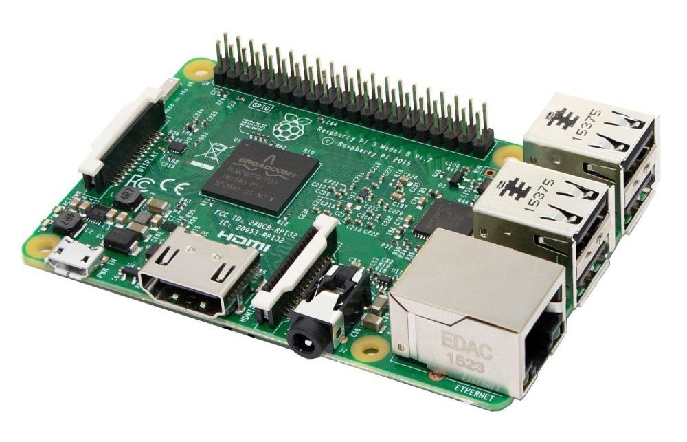 Raspberry Pi PCs: Raspberry PI 3 Mod. B mit Raspi 7“ LCD Touch Display – Gebraucht aus Zürich von  1