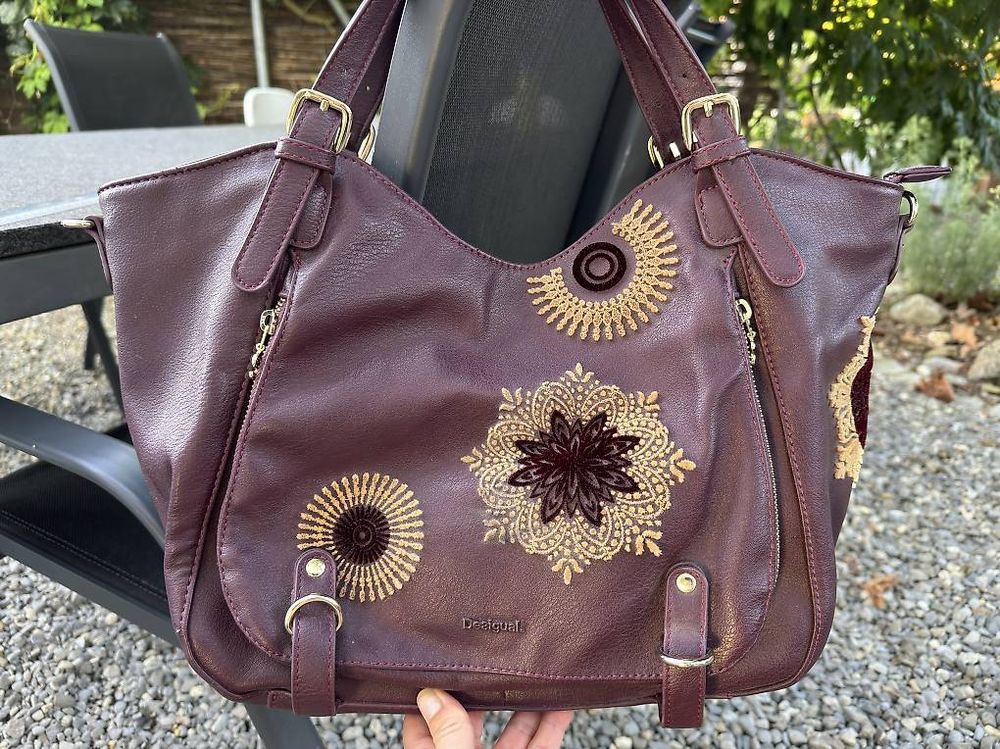 Desigual Tasche weinrot (Gebraucht) in Niederbüren für CHF 28