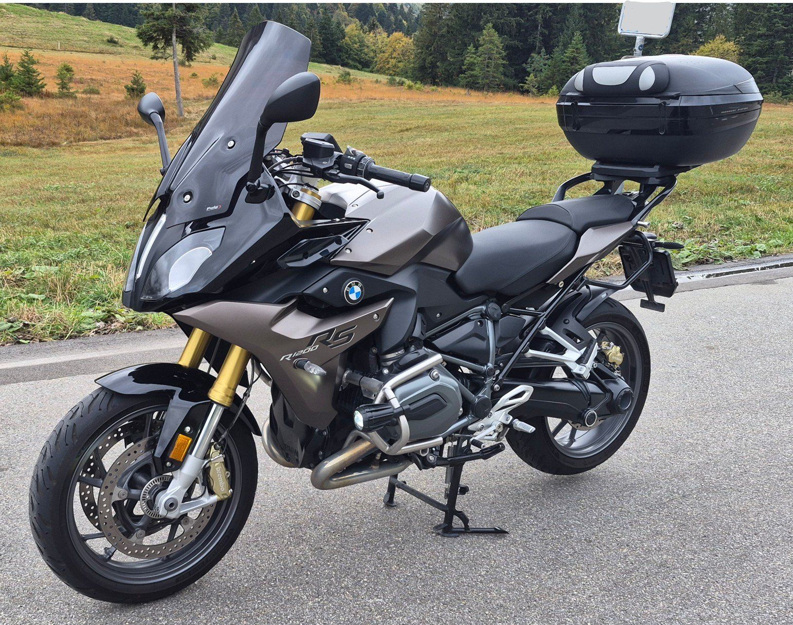 BMW Touring: BMW R 1200 RS ABS – Gebraucht aus Pfäffikon SZ von Alpenschrauber