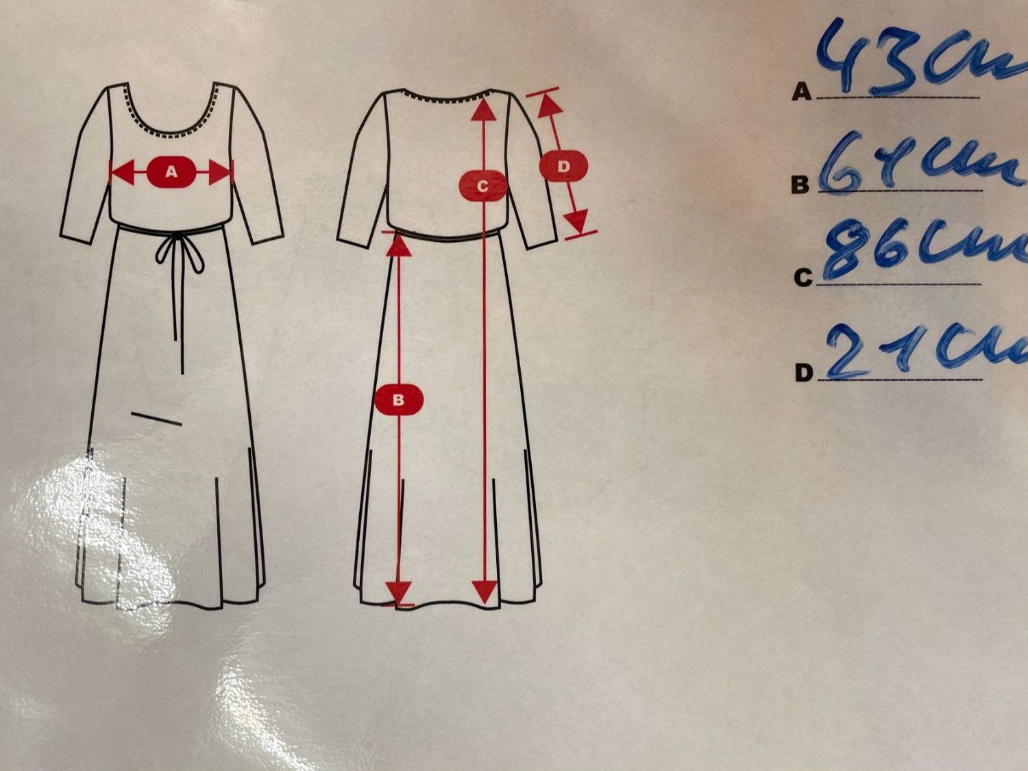 Vestiti: Robe de Madagascar à motifs M – Usato da Lausanne venduto da PlusValue_Lausanne 3