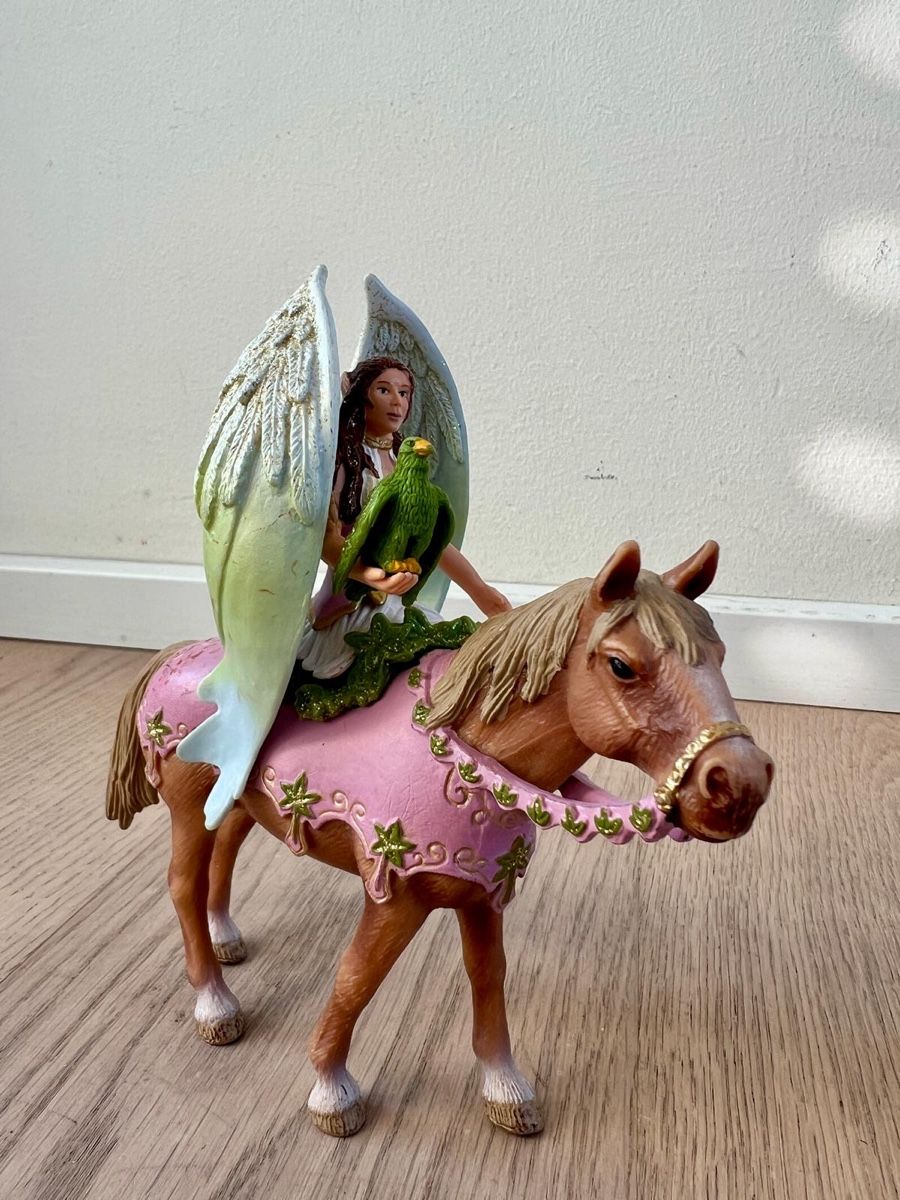 Schleich Statuette: SCHLEICH Elfe mit Pferd, top Zustand! – Usato da Muttenz venduto da steve0074 1