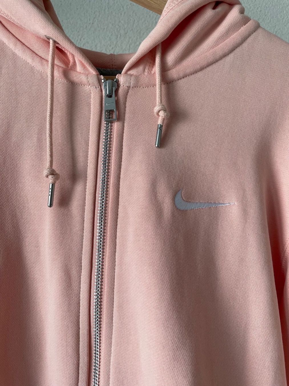 Nike Pullover & Sweatshirts: Nike zip hoodie rosa – Neu (gemäss Beschreibung) aus Lengnau AG von AJ2001 1
