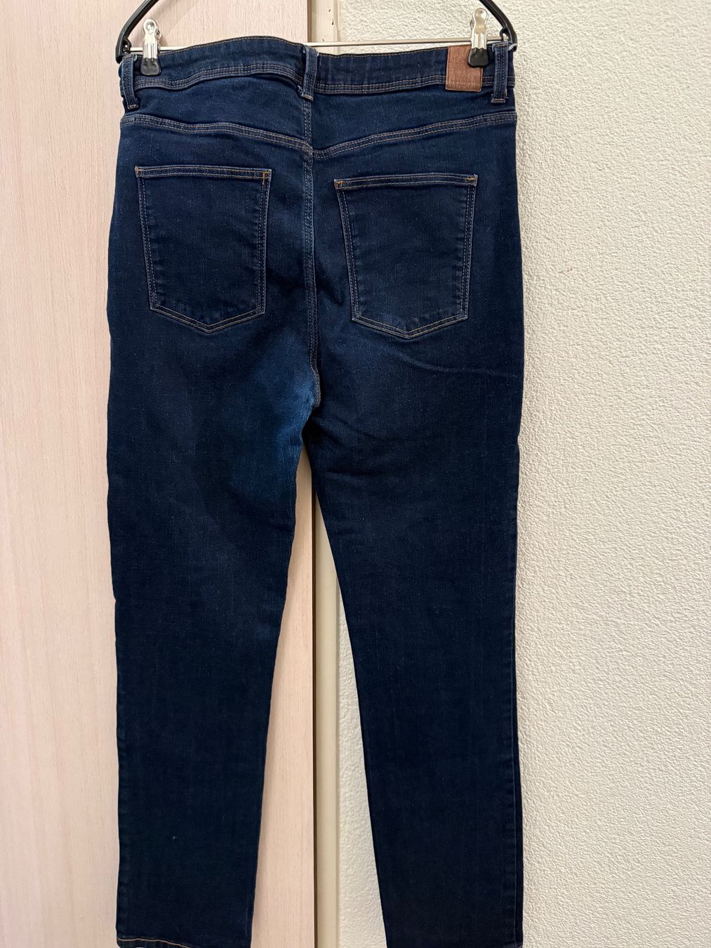 C&A Pantaloni: C&A DAMENHOSE – Usato da Zürich venduto da flo_7cvq 1