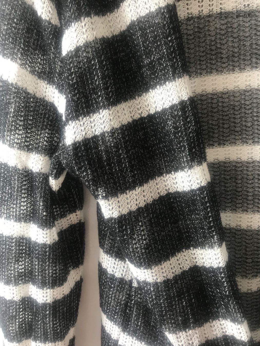 Vestes: Dünne Strickweste – Neuf (Voir description) à Oftringen par mbc_b8vr 1