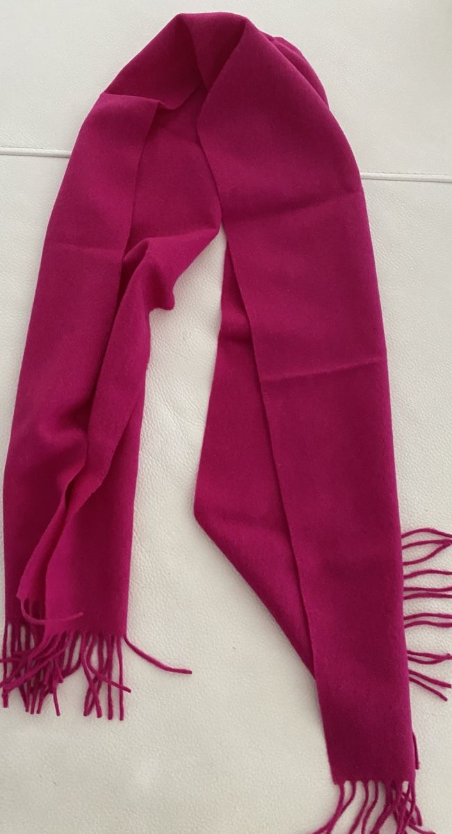 Foulards, Tücher & Schals: Wolle Schal 🌸 – Gebraucht aus Opfikon von Luis144 1