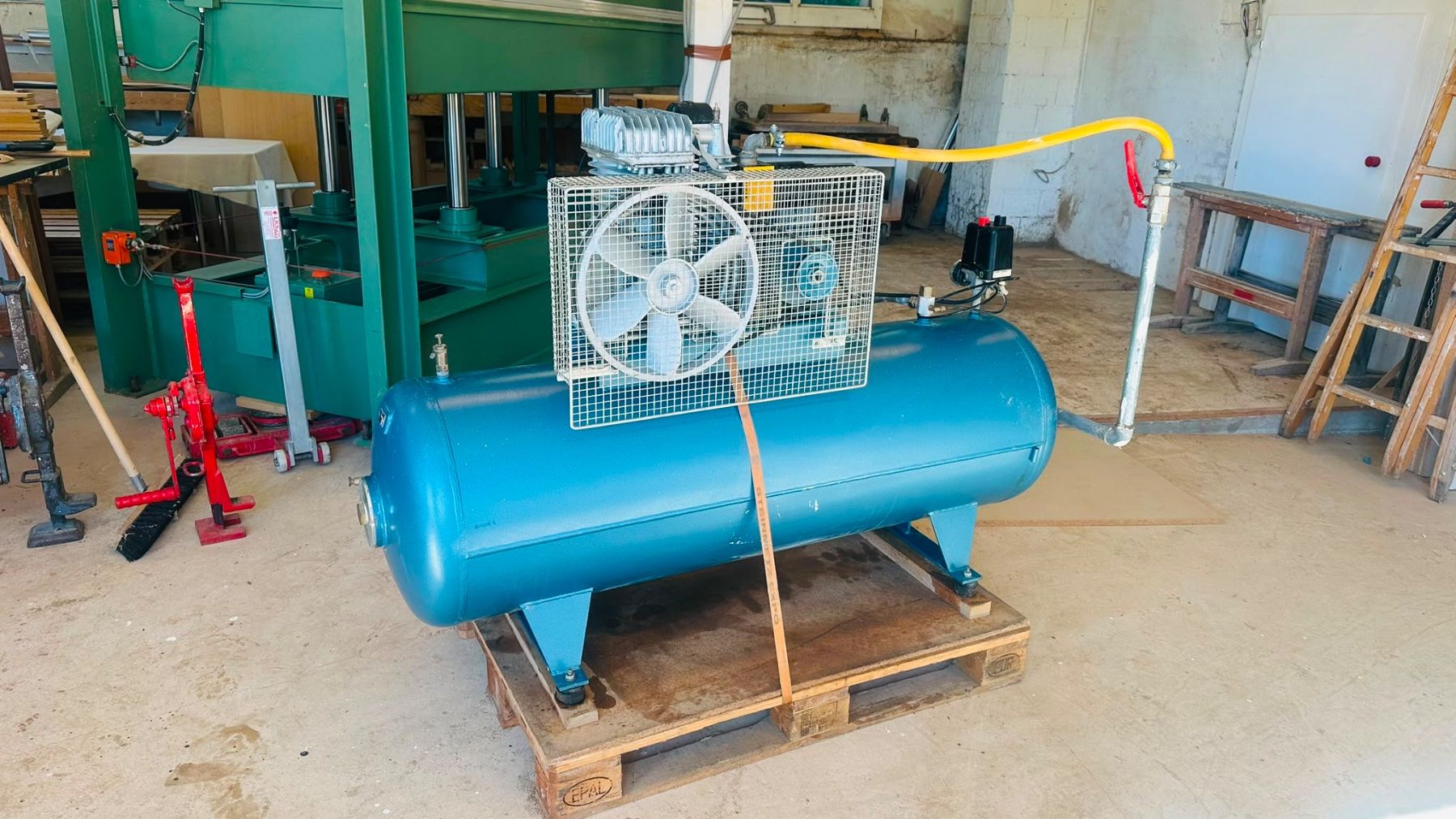 Compressori: Lufkompressor – Usato da Volketswil venduto da ars_sjh2 1