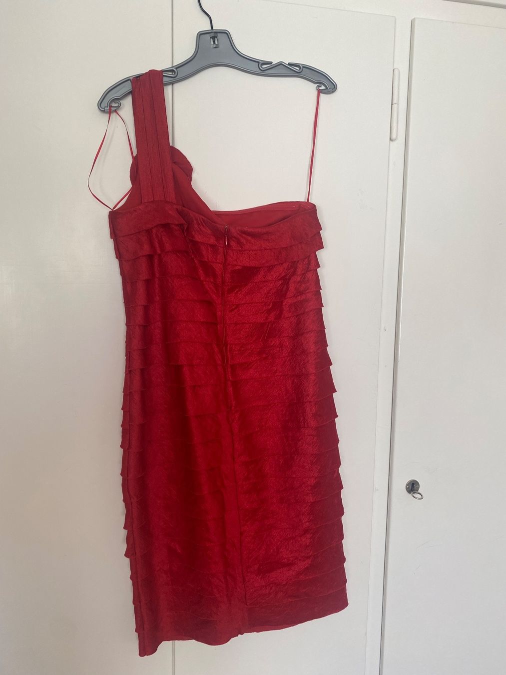 C&A Kleider: Rotes One Shoulder Kleid Gr 40 – Neu (gemäss Beschreibung) aus Zürich von Herbion1 3