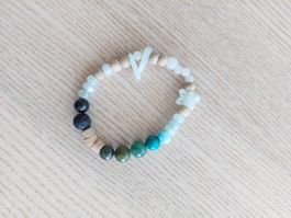 Jadeedelsteinarmband