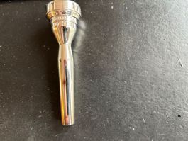 Trompetenmundstück Stork Custom Vacchiano 7D