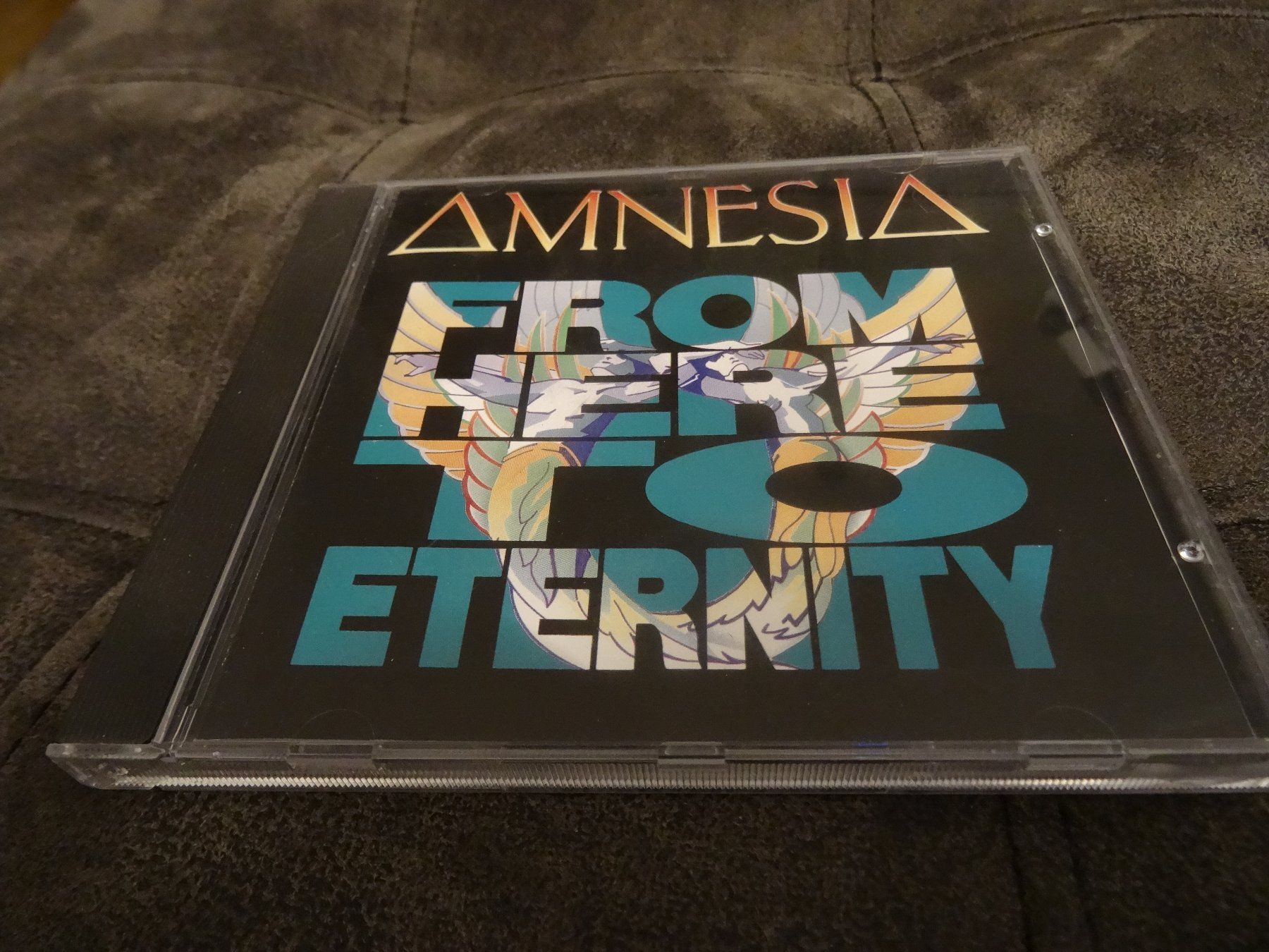 CD: Amnesia - From Hero to Eternity CD – Usato da Olten venduto da Disc-Ausverkauf
