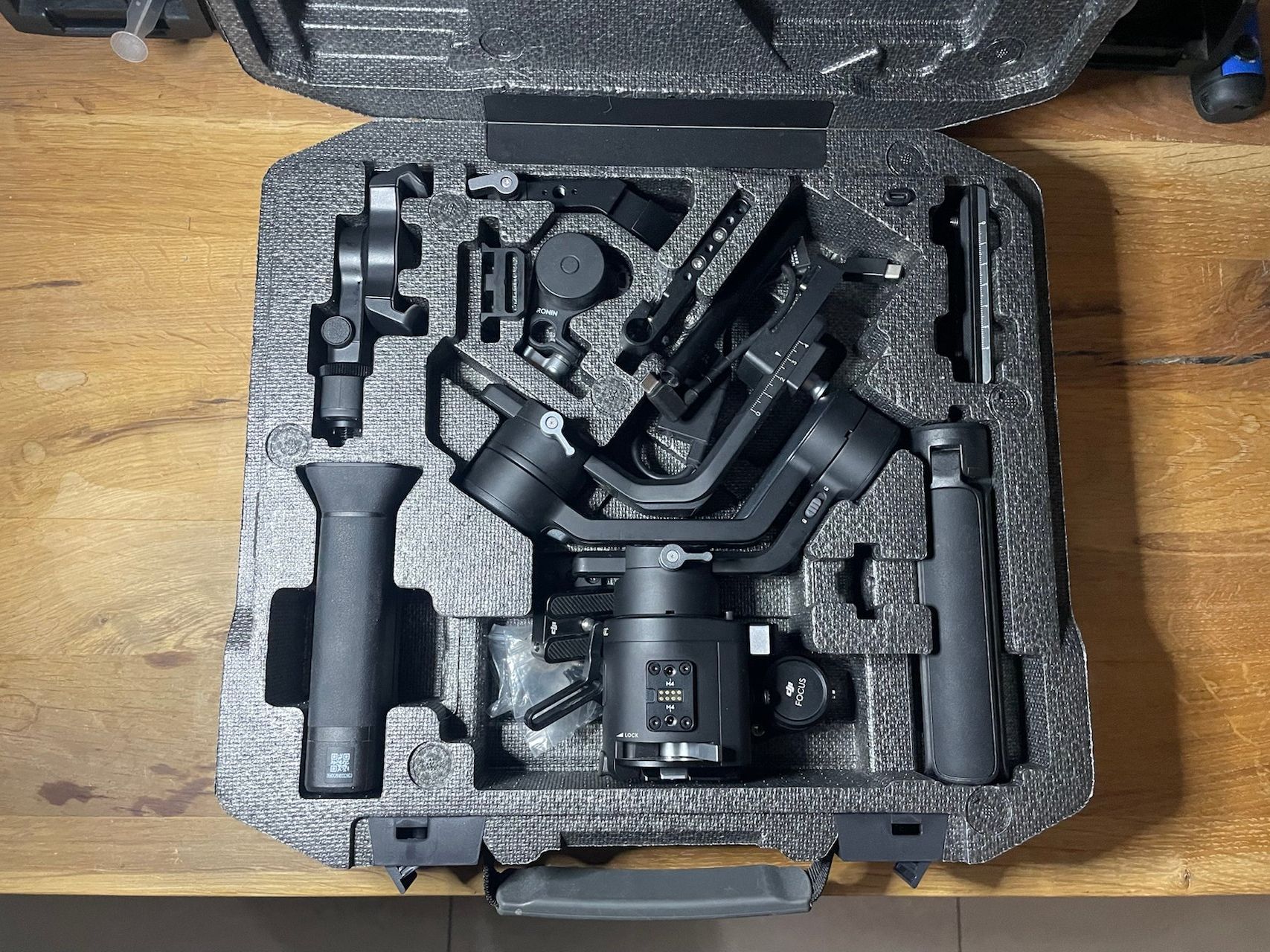 DJI Autres accessoires: DJI Ronin SC Pro Combo + L-Bracket – D'occasion à pleigne par Wangfujin