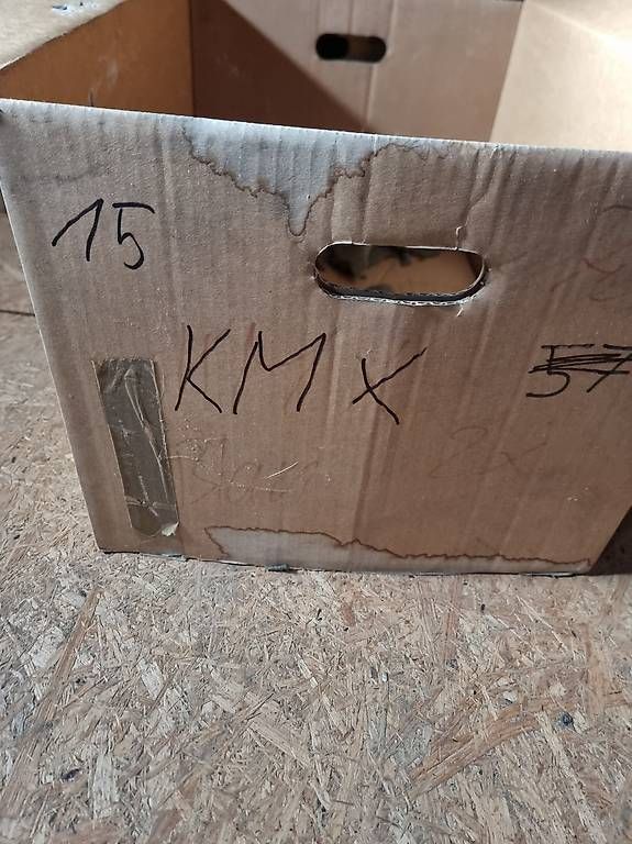 Tutti i ricambio per moto: Tank KMX 125.  15 – Usato da Aedermannsdorf venduto da Automarkt 3
