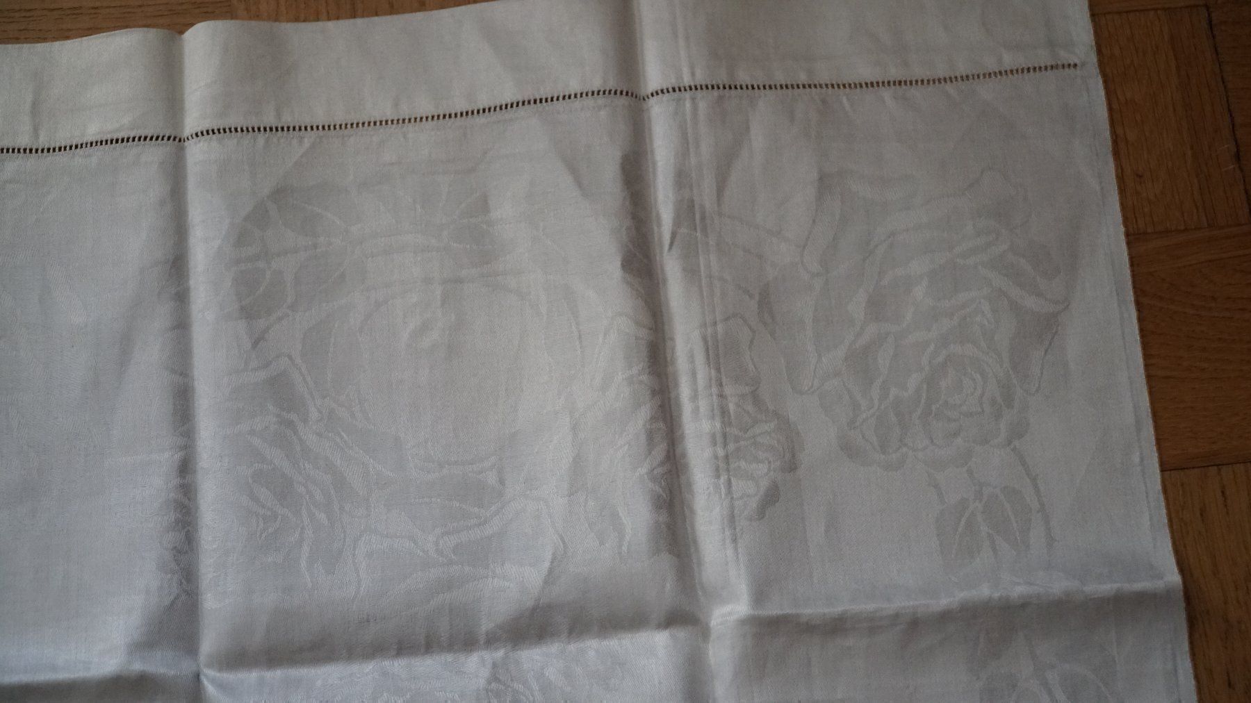 Strofinacci: Jugendstil  Geschürrtuch  Seidendamast – Nuovo (secondo la descrizione) da Bern venduto da Antikbatik 1
