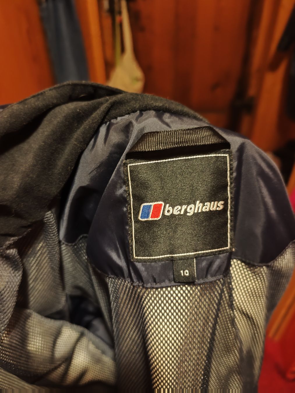 Berghaus Jacken: Berghaus regenjacke goretex – Gebraucht aus Andiast von manucozi05 5