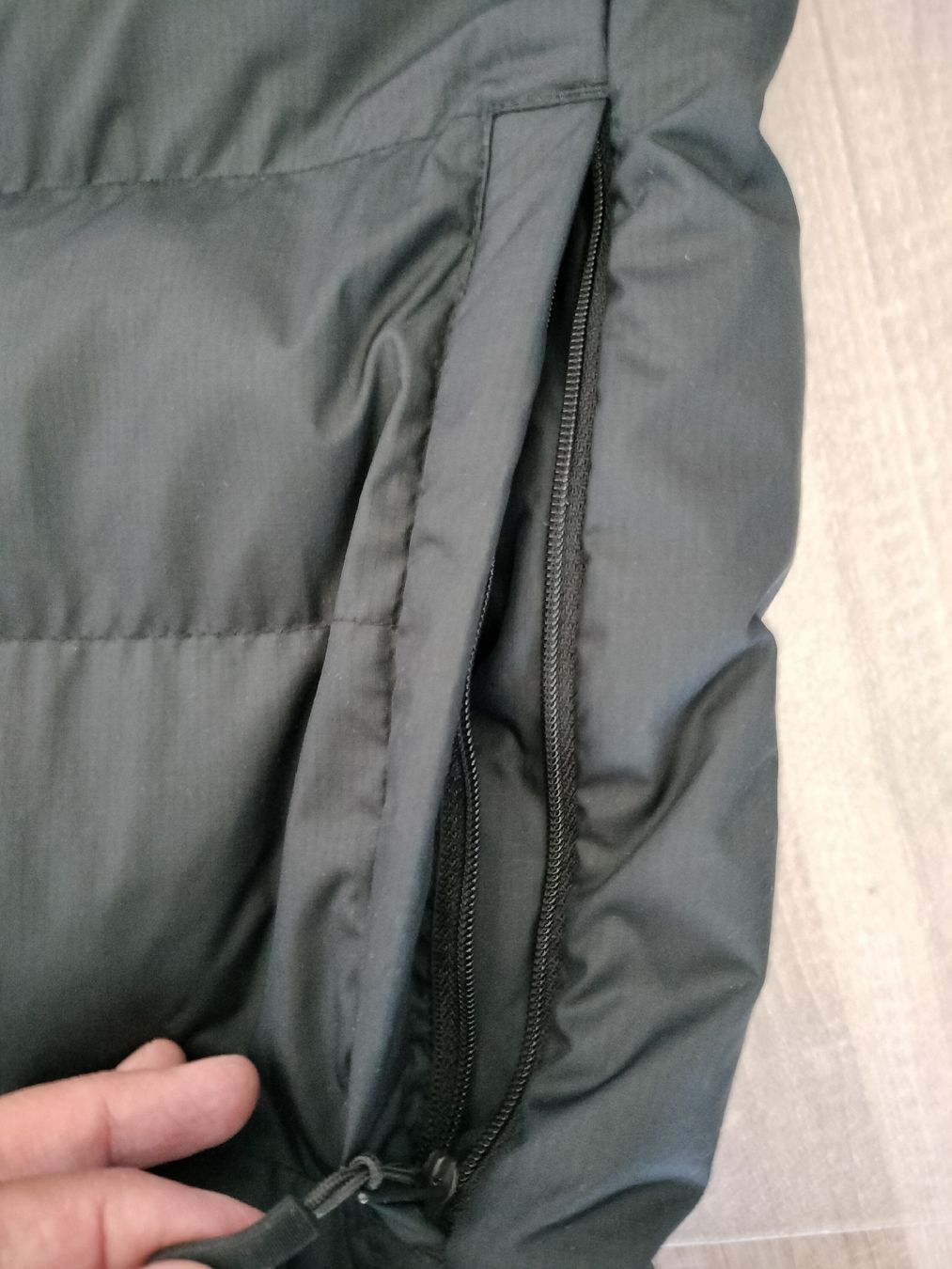 Adidas Gilet & Giacche: Adidas Herren Steppweste, Grösse S, – Usato da Oftringen venduto da spo_g5zw 3