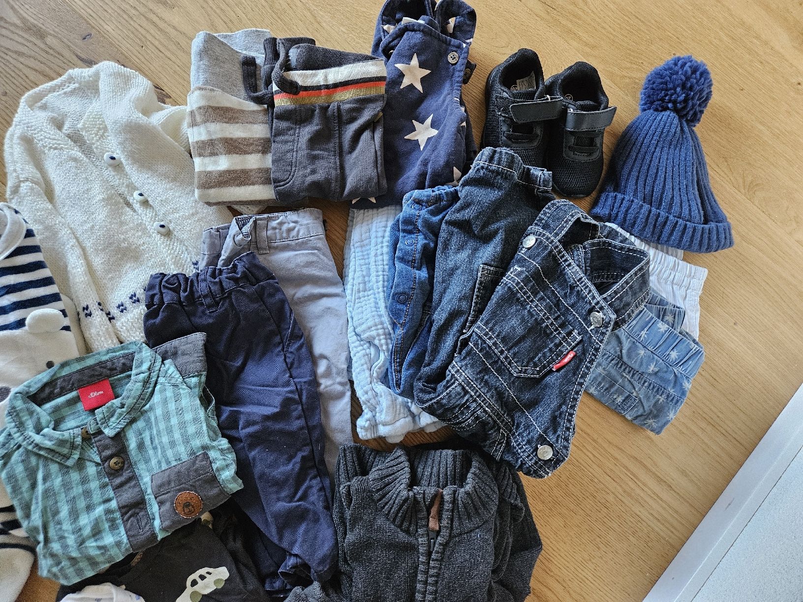 Lotti & Set di vestiti: Kleiderpaket Grösse 68 Jungs – Usato da Menznau venduto da and_mp6k 3