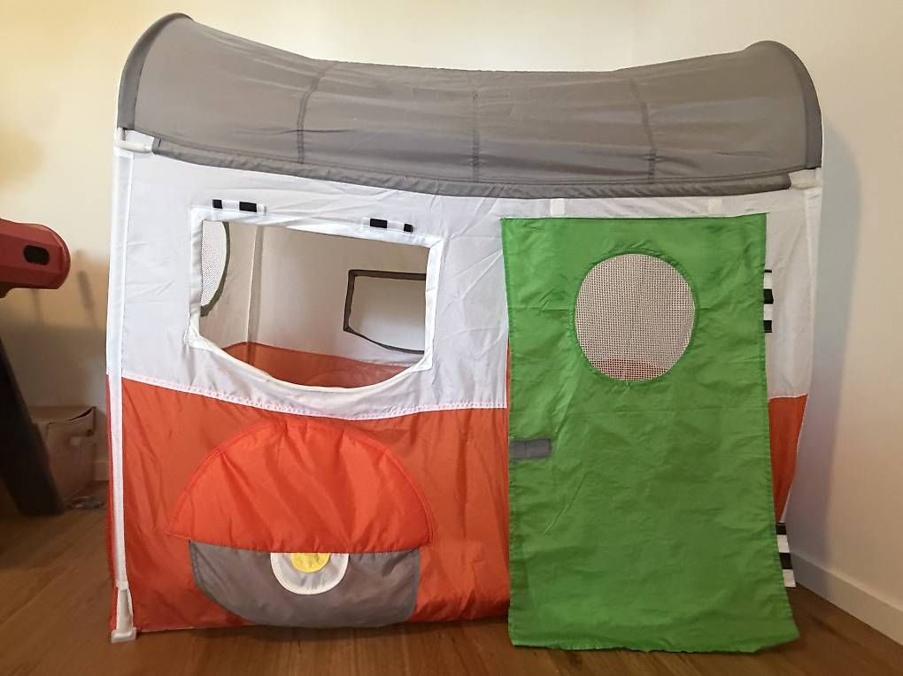 Spielhäuser: Kinderhaus aus kunststoff – Gebraucht aus Rothenburg von Hari.A