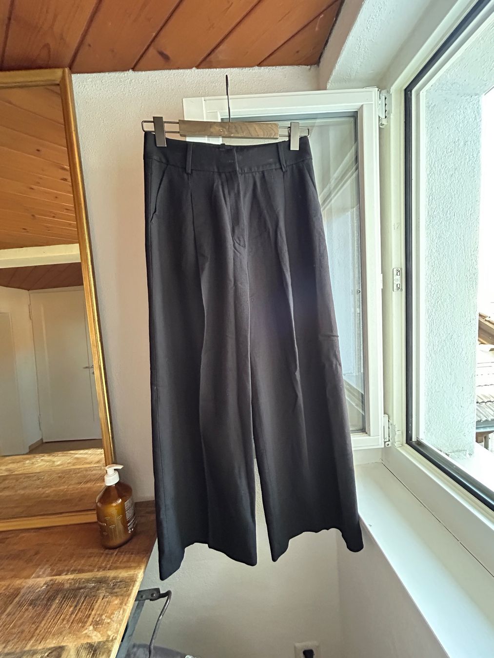 Massimo Dutti Pantaloni: Schwarze Massimo Dutti Studio Culotte - Gr. S – Usato da Illnau venduto da Monkky 5