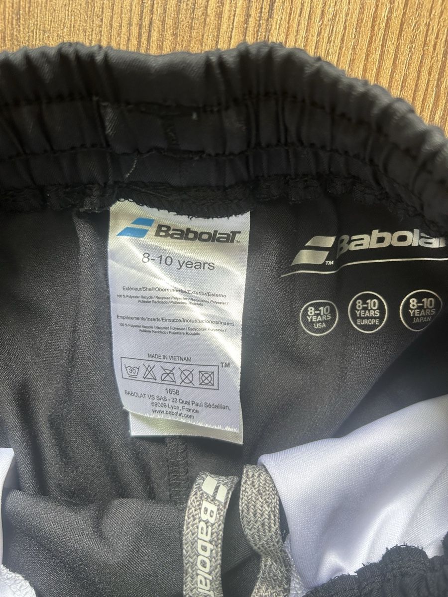 Lotti & Set di vestiti: Short Babolat taille 8-10 ans  – Usato da Biel/Bienne venduto da Lorenzo2014 1