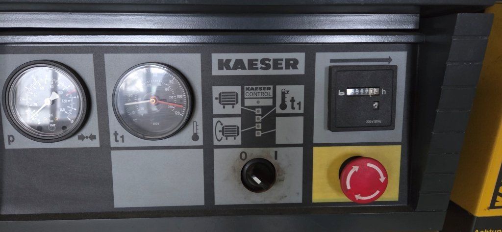 Tutte le macchine: Occasion Schraubenkompressor Kaeser – Usato da Jona venduto da roger.bartholet 4