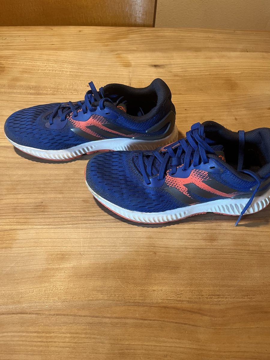 Adidas Scarpe da uomo: Adidas Turnschuhe Grösse 5.5 oder 38 2/3 – Usato da Dittingen venduto da Reh77 3