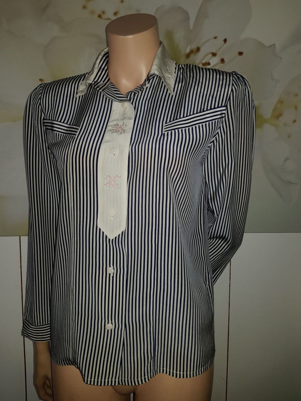 Blusen: Blouse en soie / Seiden Bluse BALLOON   Taille/Grosse 36 – Gebraucht aus Cossonay-ville von Super-Price-Quality 4