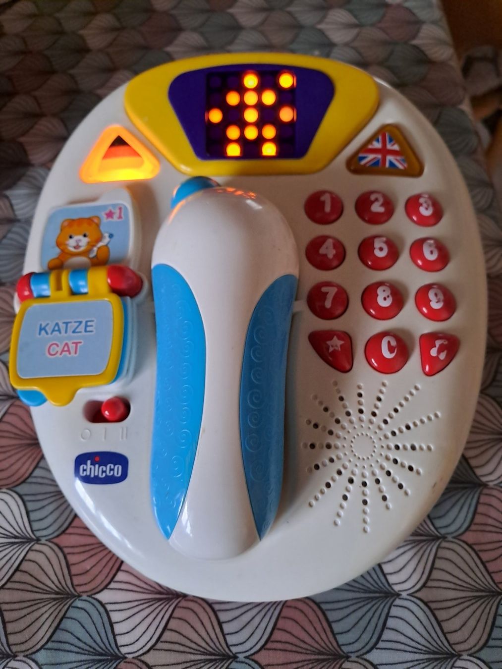 Chicco Giochi: Chicco Telefon – Usato da Oberbüren venduto da Eis100