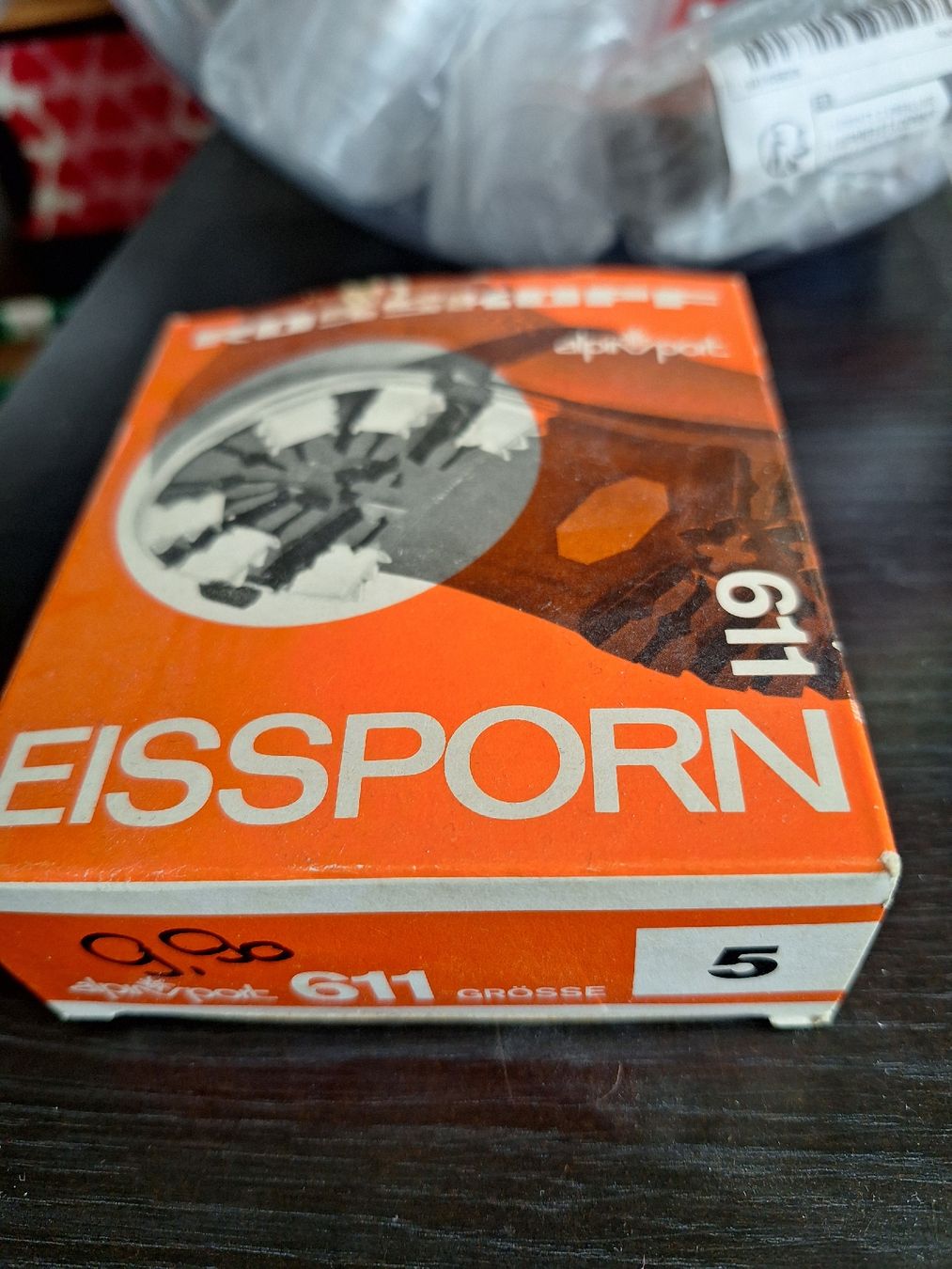 Selles & Accessoires: rosskopf eissporn – Neuf avec emballage d'origine à Utzenstorf par Ricardofee