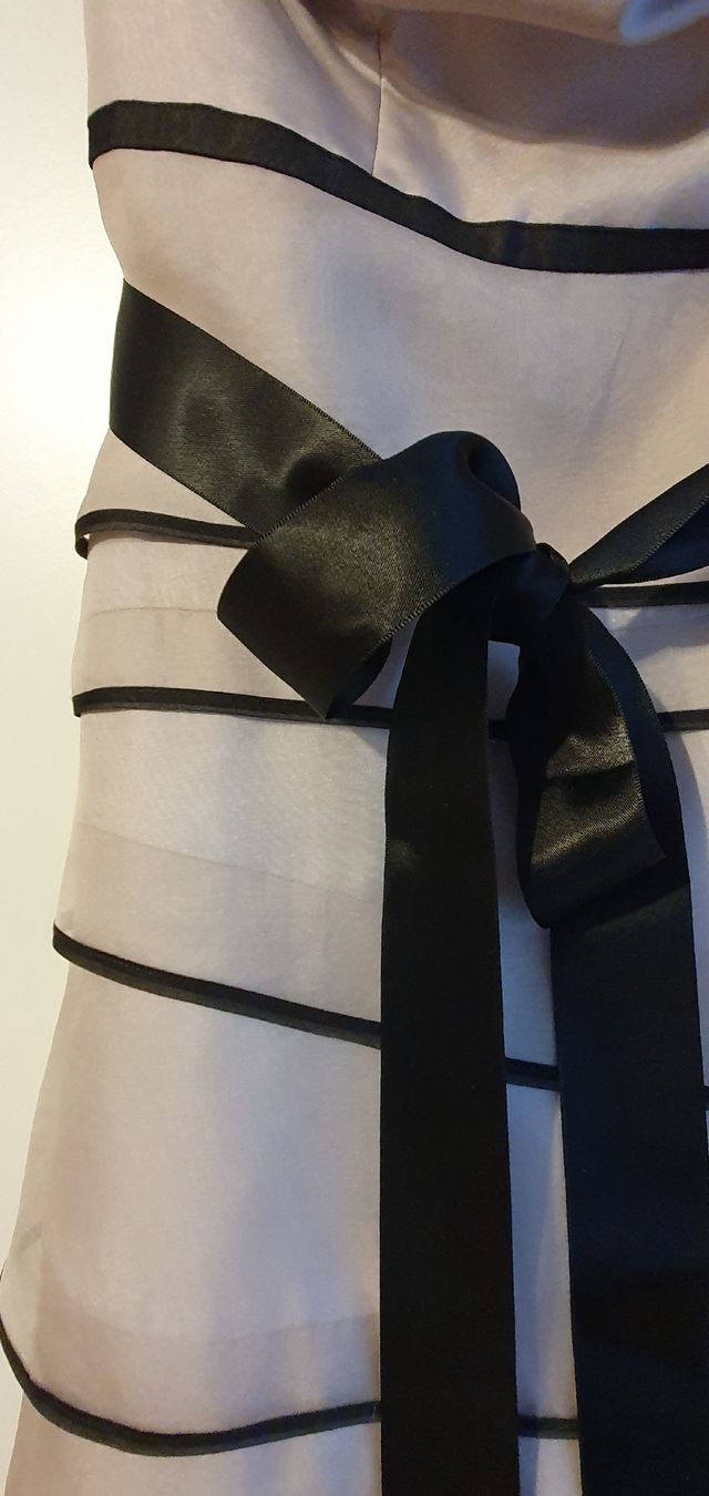 Vestiti: Cocktailkleid – Usato da Guntershausen venduto da AndreaOberi 5