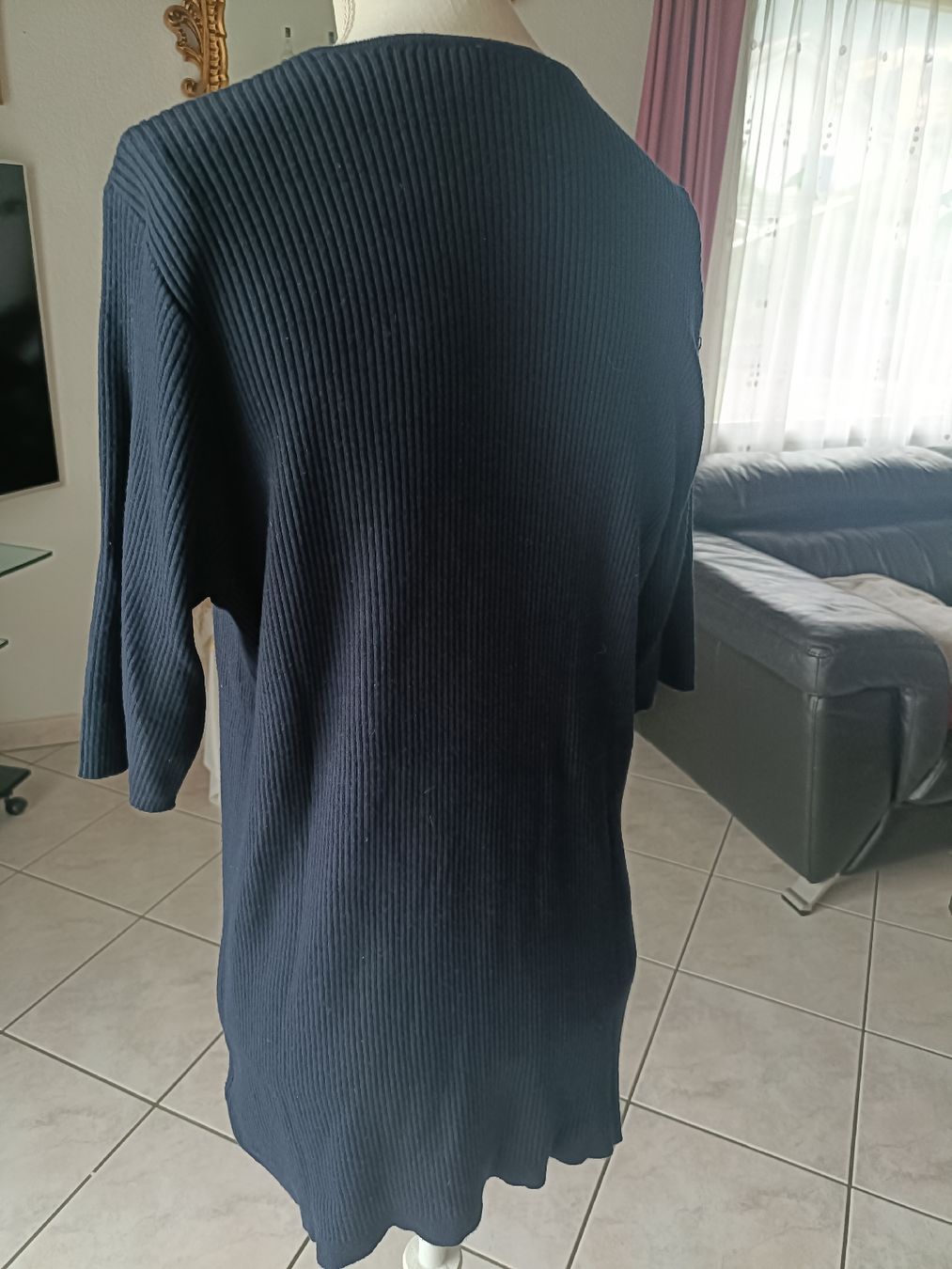 More & More Maglioni & Felpe: More & More kurz Arm Pullover Grösse 44 dunkelblau gerippt – Usato da Sargans venduto da Polifemo58 1