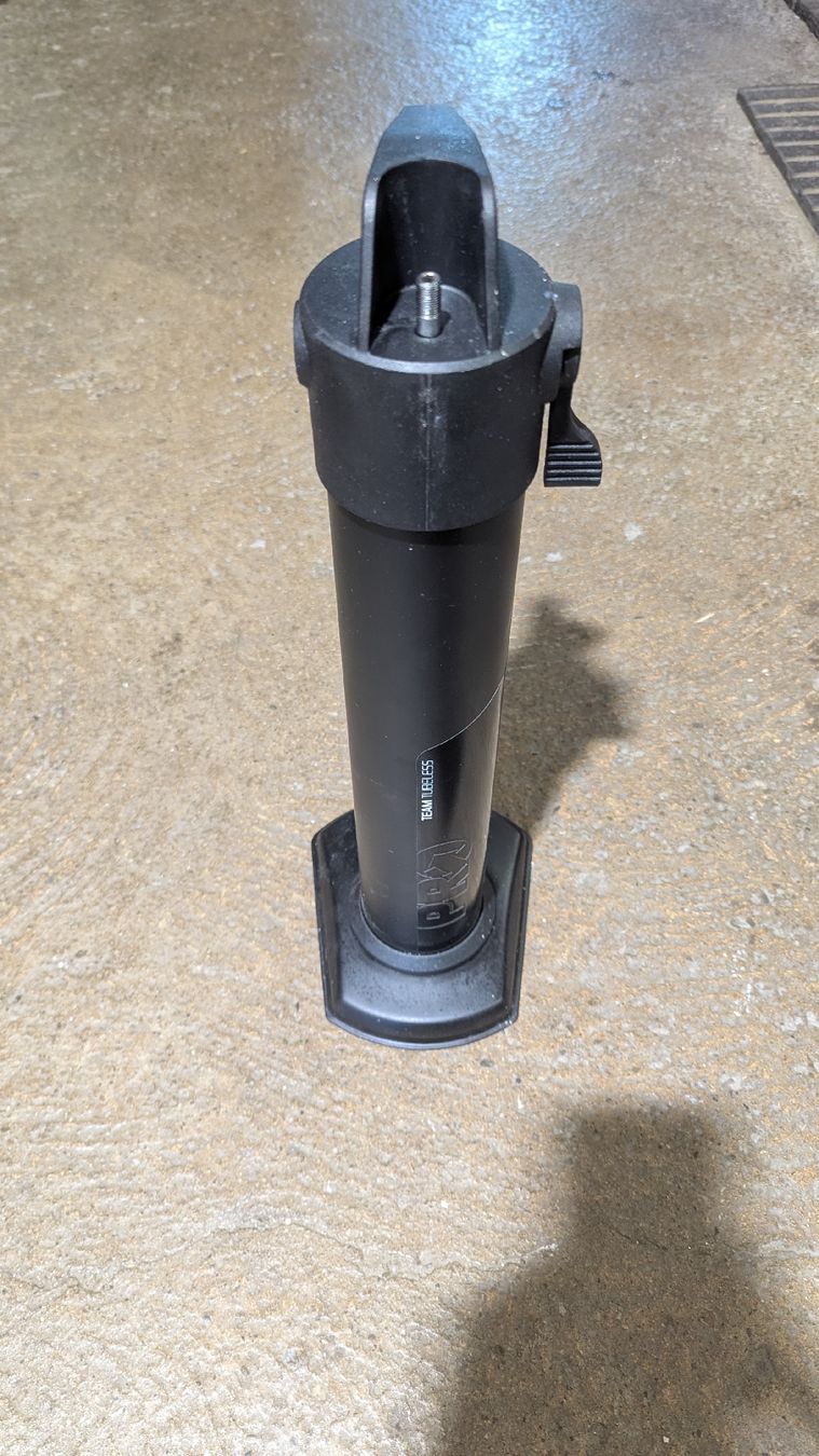 Pompe: Tubeless-Kompressor Pro – Usato da Häusernmoos venduto da LaZul 1