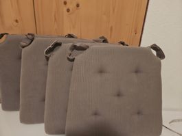 4 Stuhlkissen grau 38x38 cm gebraucht guter Zustand