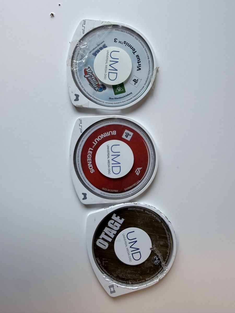 Sony Spiele: Jeux psp – Gebraucht aus Plasselb von val_6dkn