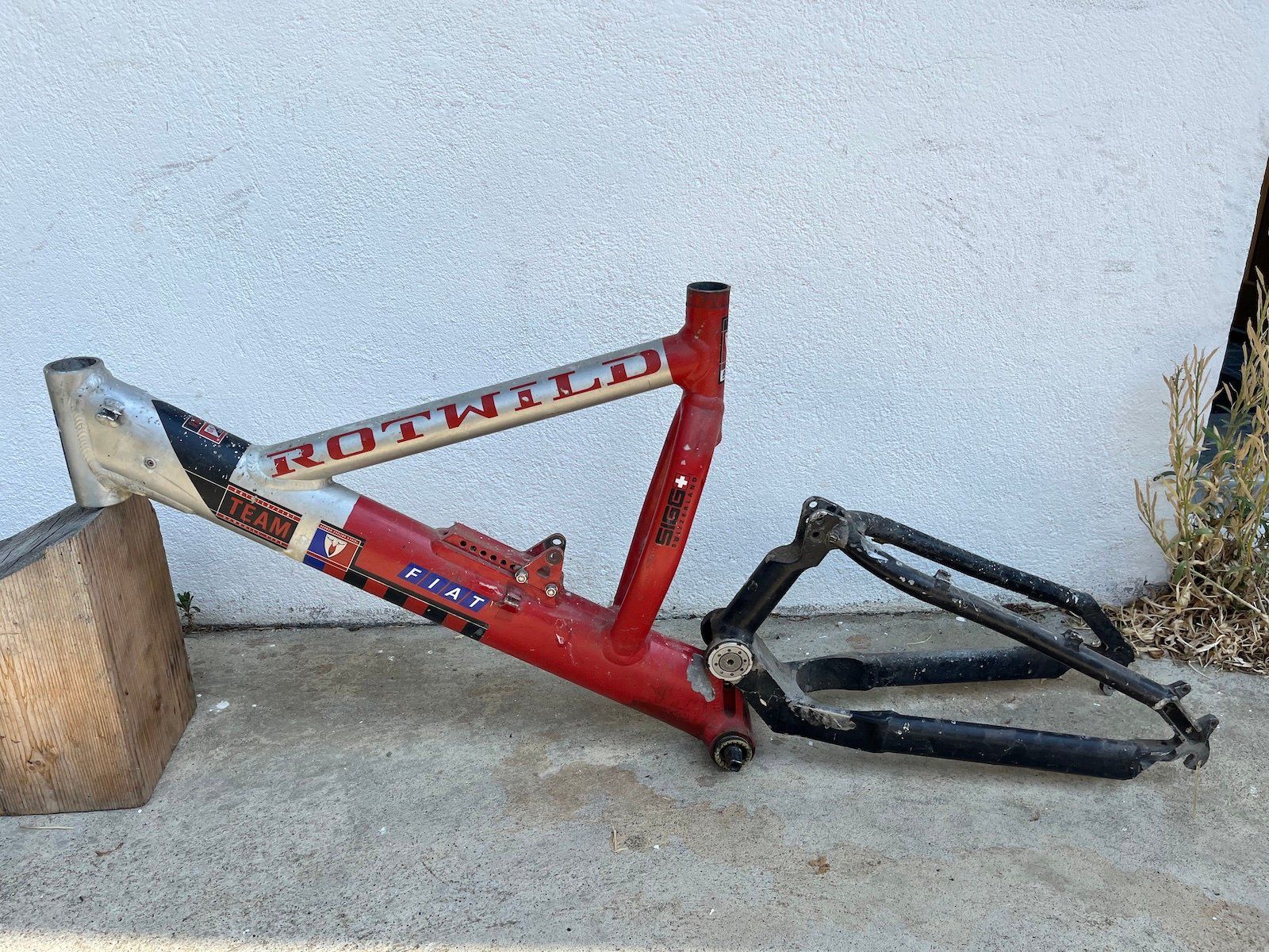 Rotwild Pièces détachées: Rotwild RDH frame (26") – Défectueux à Massongex par thn311 4