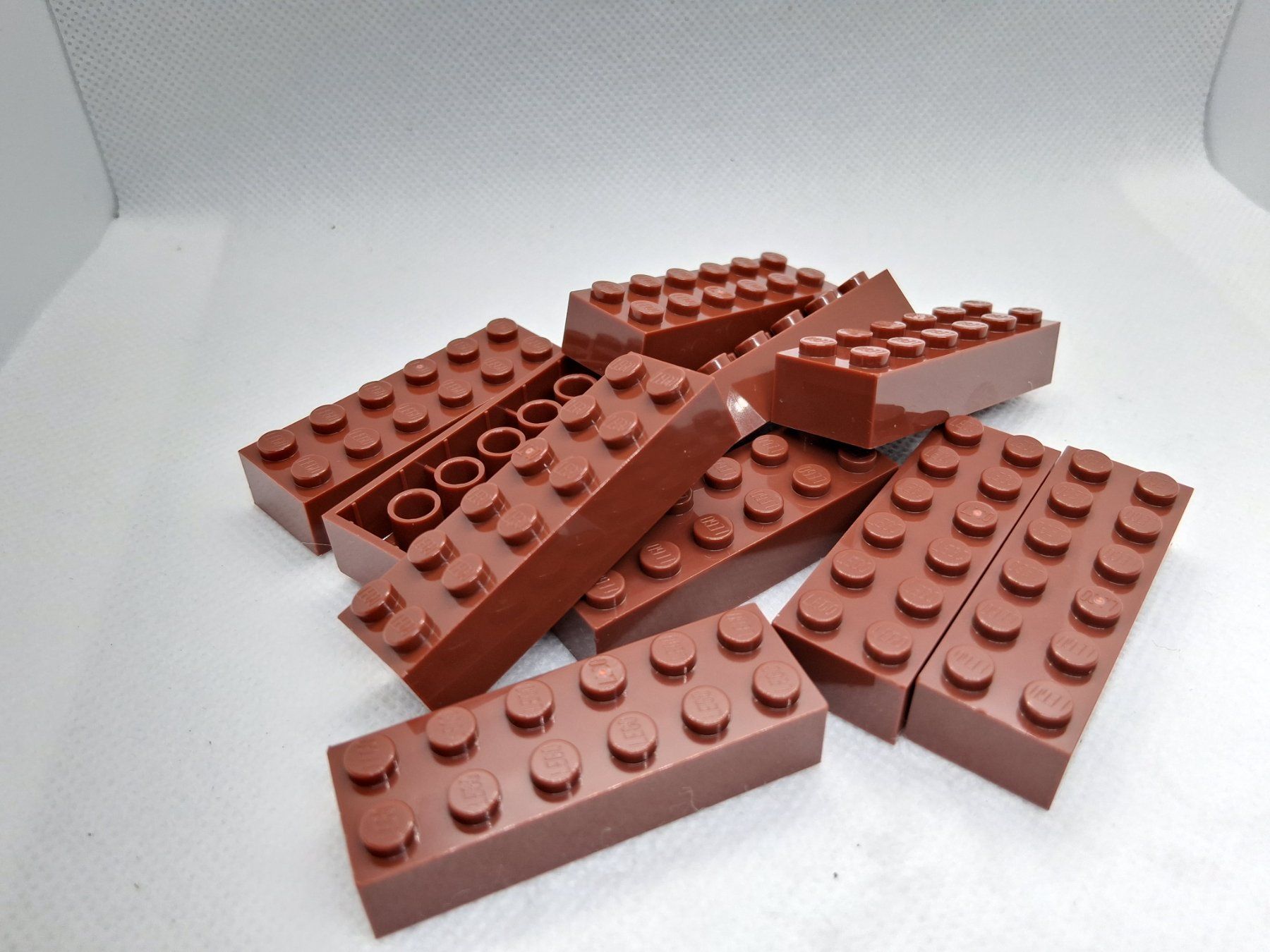 Lego Spielzeuge: Lego 10 Stk. Brick 2x6 (reddish brown) – Neu und originalverpackt aus Inwil von Dokyiioto