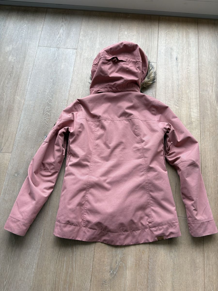 Roxy Vestes: Winterjacke Roxy rosa – D'occasion à Belp par walther27 1