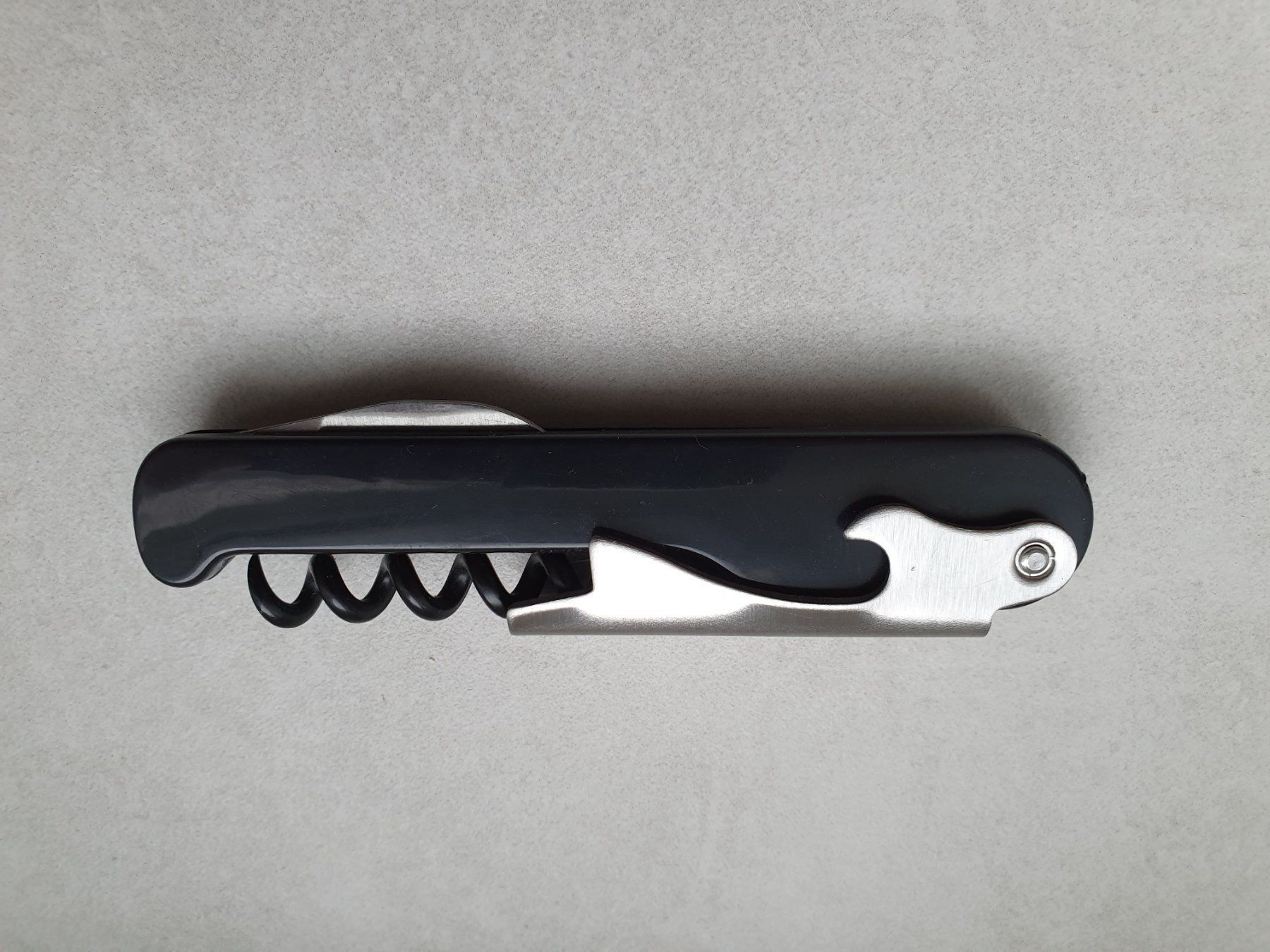 Alle Werkzeuge: Flaschenöffner Weinflasche professionel Inox Messer – Gebraucht aus Zürich von Leica.C89 1