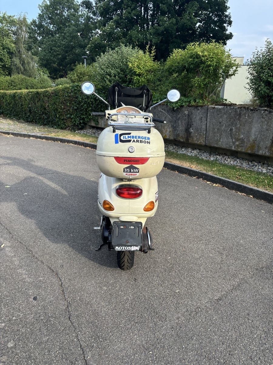 Vespa Scooters: Vespa ET4  – D'occasion à Widen par jul_tj2b 4