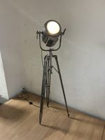 Scheinwerferlampe Stehlampe Metall Tripod Industrial Look De
