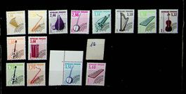 FRANCE TIMBRES PRÉOBLITÉRÉS** AVEC GOMME 1992. COTE 47€- T14