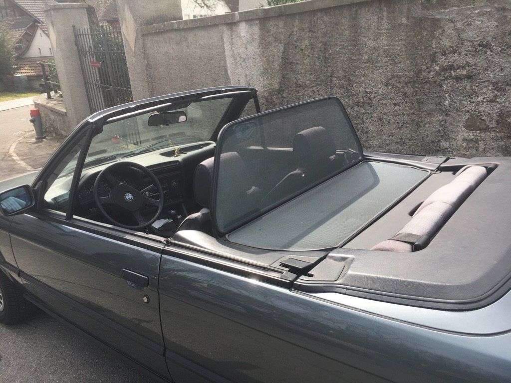BMW Automobili: BMW Cabriolet 320i  (E30) Oldtimer – Usato da Kirchdorf AG venduto da Gauwain01 6