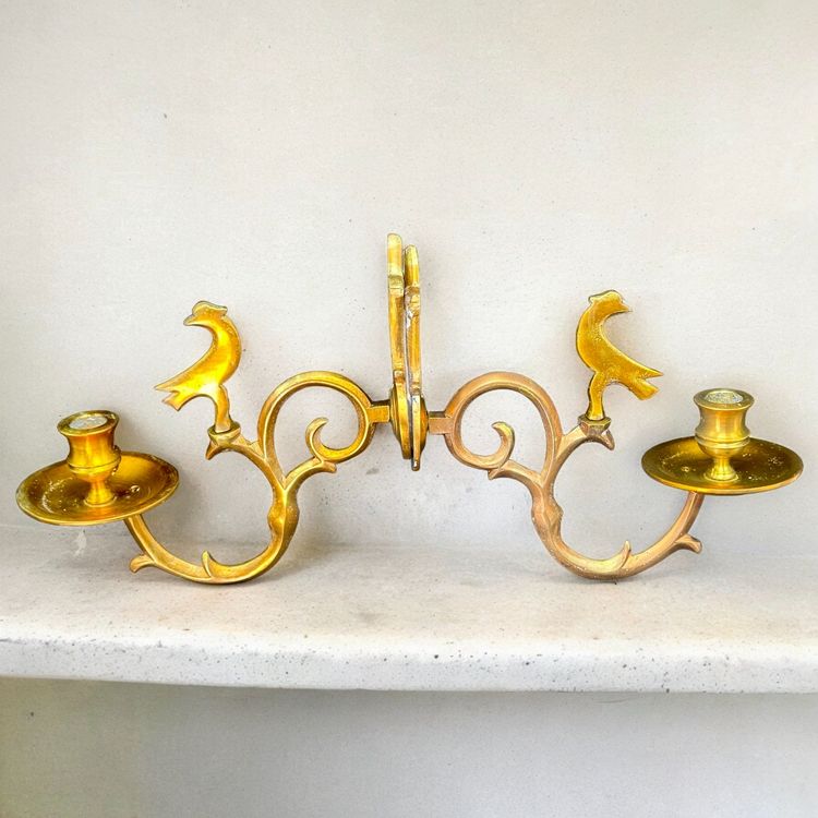 Paire de bougeoirs anciens en bronze style Louis XV rococo