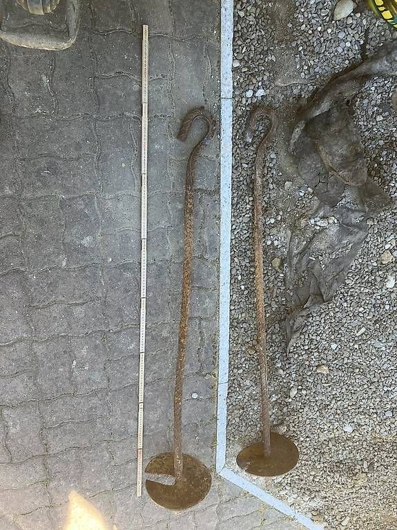 Sonstige Gartendekorationen: Erdanker – Gebraucht aus Walterswil SO von Hodu88 1