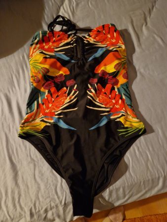 Maillot de bain femme Desigual motif floral taille L