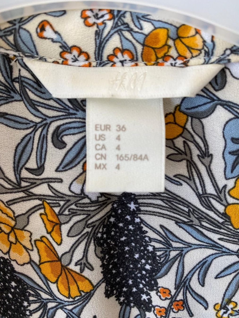 H&M Camicette: Chemise fleurie – Usato da Montreux venduto da Izapechee 3