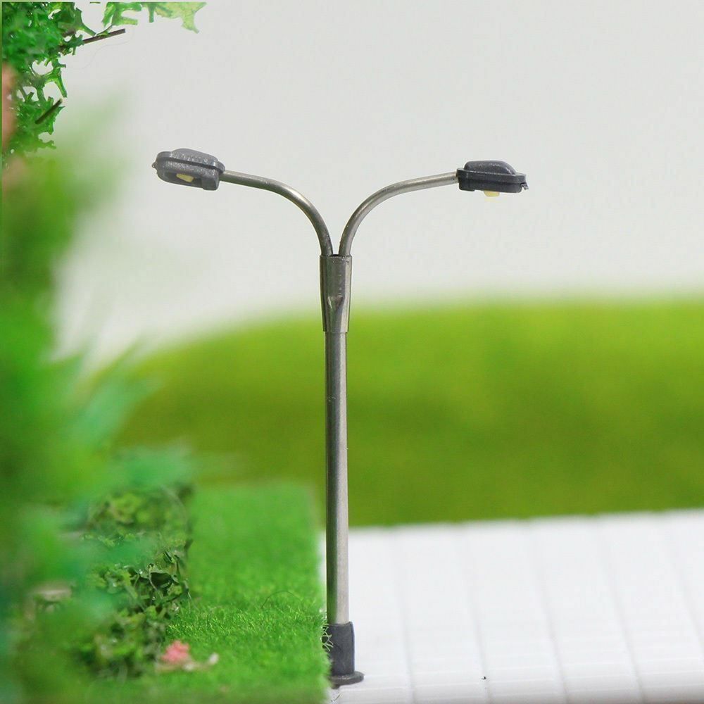 Modellini di ferrovie: LED-Doppelpeitschenlampe 38mm, Spur N – Nuovo (secondo la descrizione) da Luzern venduto da Salefactory 1