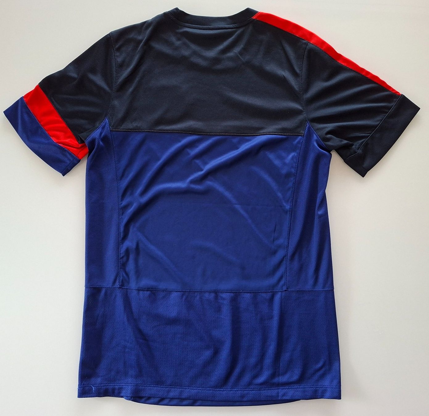 Nike Leibchen & Hosen: Maillot Nike FC Barcelone training 2012-2013 – Gebraucht aus Signy von oli_sn9g 2