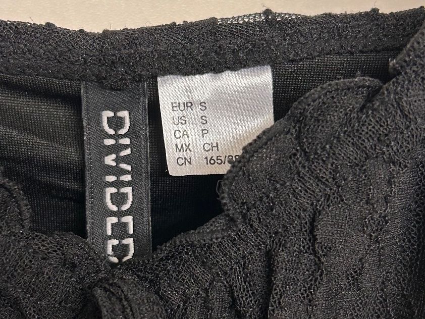 H&M Kleider: H+M Kleid Gr.S wenig getragen – Gebraucht aus Birsfelden von Pearl10 1